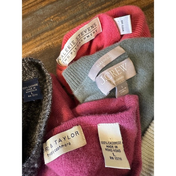 Cashmere Crafters Lot of 7 Flawed Sweaters 3 Pounds for Crafting & Art - Picture 5 of 10